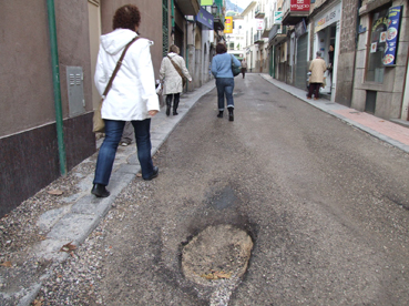 Un impresionant clot al carrer Bauçà