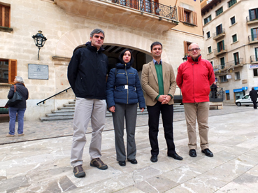 Dirigents socialistes, avui dematí, a Plaça