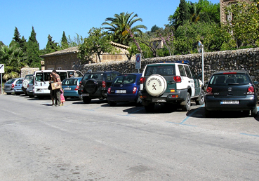 La zona blava de Deià es centra al carrer Arxiduc Lluís Salvador.
