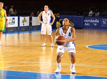 Armintie Price fou la MVP de l'encontre.