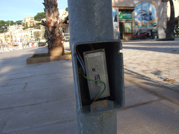 Els cables estan a l'abast de la mà