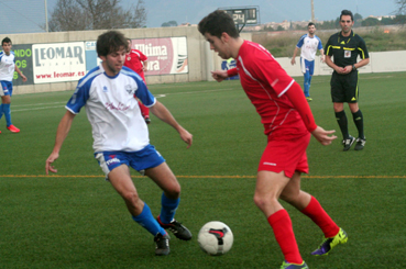 Una imatge del partit disputat al camp del Santa Catalina.