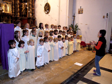 Els escolars de Fornalutx durant el concert.