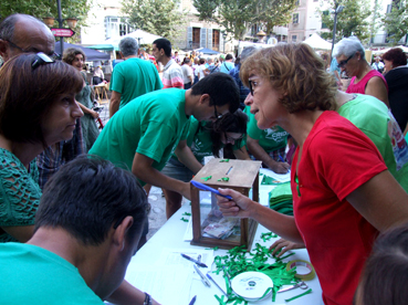 La paradeta instal.lada a Plaça, dissabte