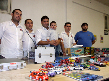 Els membres de la directiva durant la presentació.