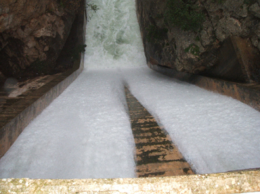 Les comportes del Gorg Blau estan obertes