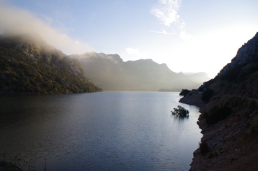 Una imatge recent de l'embassament del Gorg Blau.