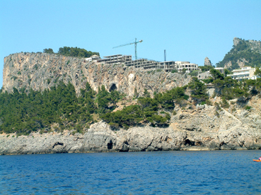 Les obres vistes des de la mar.