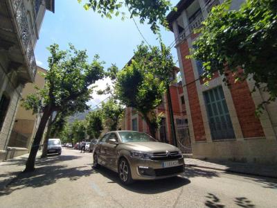 El carrer es sotmetrà a obres de reforma integral.