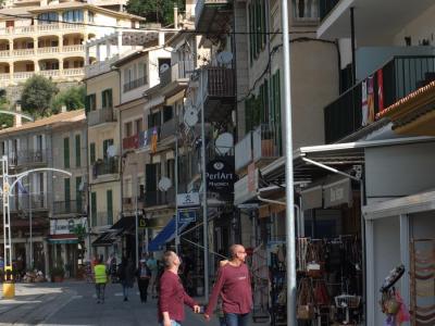 Les faroles ja guareixen el carrer