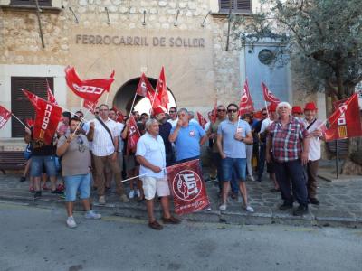 La concentració s'ha realitzat davant l'estació