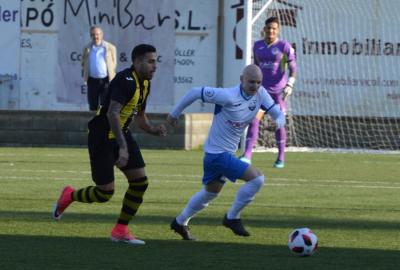 Miquel Oliver en el transcurs del partit d'ahir.