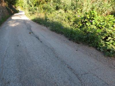 El tram del camí que s'està esfondrant