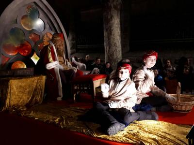 El rei Gaspar durant la cavalcada pels carrers del centre de Sóller.