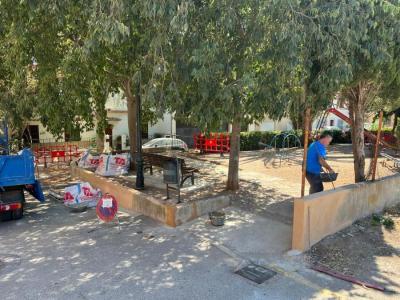 Els operaris treballant al parc