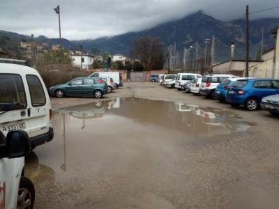 L'aparcament anegat, avui dematí