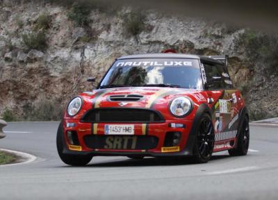 El vehicle d'Albert Frau i Tomeu Mas.