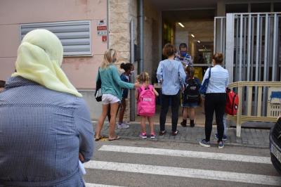 L'entrada d'alumnes, avui dematí, al col·legi Es Fossaret.