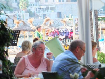 El buidatge de fems amb les terrasses plenes, avui