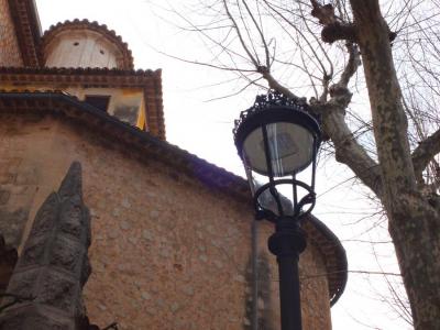 Una de les noves faroles del Born