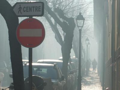 Fum acumulat al carrer de Sa Mar