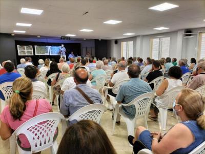 El conseller Iván Sevillano presentant el projecte de la reforma.