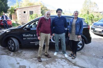 Joan Puigserver, el cuiner Pepe Rodríguez i Lina Amengual.