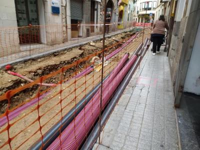 Un dels enrajolats del carrer de Bauzà