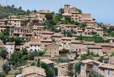 Deià és un dels pobles més sorprenents, segons Jetcost.
