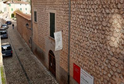 El casal de Can Xoroi, al carrer de Sa Font.
