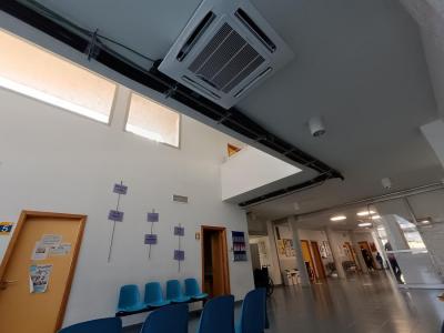 Una sala d'espera amb el nou aire condicionat