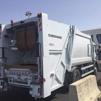 Un vehicle de la recollida de fems