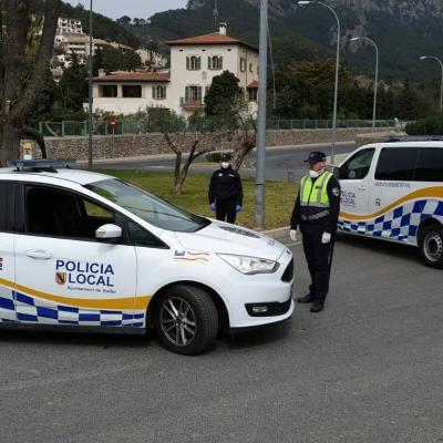 Deu policies han estat apartats del servei
