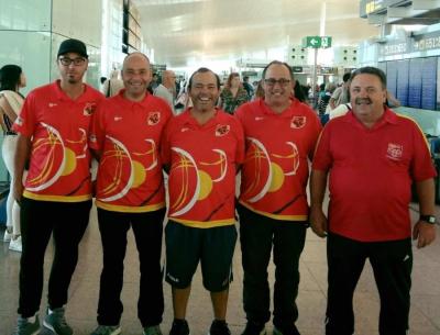 Miquel Darder amb la resta dels jugadors seleccionats.
