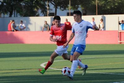 Varón durant el partit de dissabte. (Foto: futbolbalear.es).