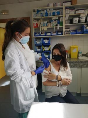 Catalina Pomar, rebent la vacuna