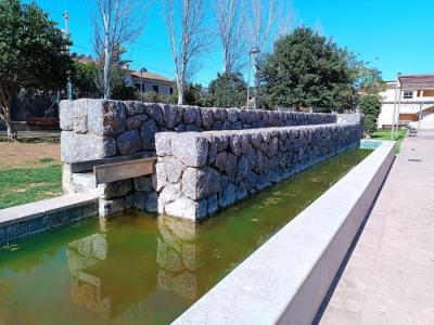L’obra de la dibuixant catalana es col·locarà sobre la font.