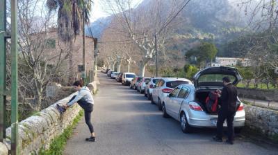 L'accés a Biniaraix, saturat alguns dies.