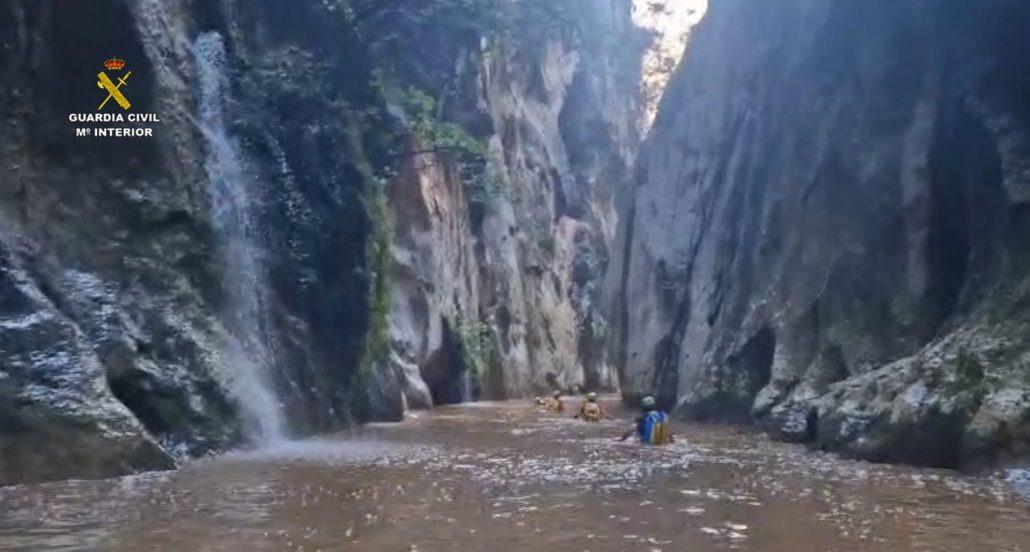 Des de dimecres els cossos d'emergències rastrejaven el Torrent de Pareis.
